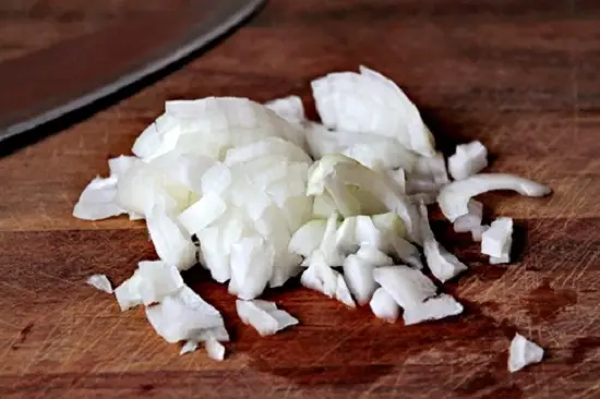 hành tây băm nhỏ