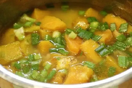 canh bí đỏ nấu tôm cách làm