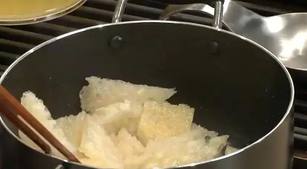 Cach-lam-canh-bong-truyen-thong-cho-ngay-tet-4