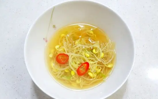 Cách làm canh giá đỗ thanh mát cho ngày Tết