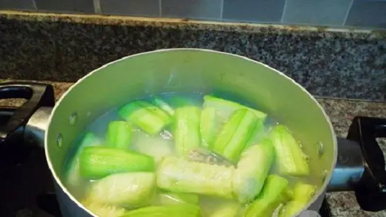 canh hến nấu mướp nấu canh