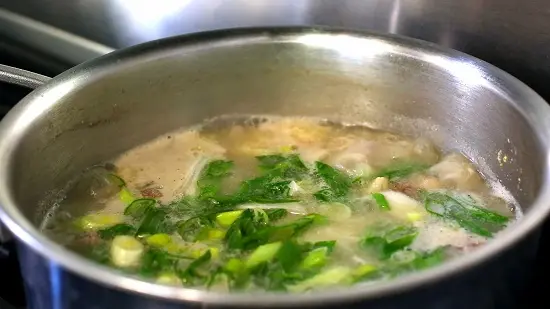 Cách làm canh khoai môn thịt bò ngon tuyệt 7