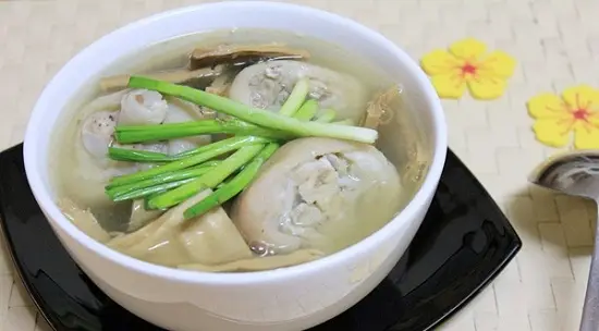 Cách làm canh măng móng giò ngon bổ