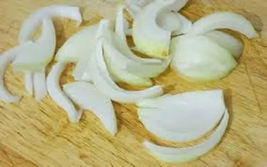 Chuẩn bị nguyên liệu làm canh sườn bò 4