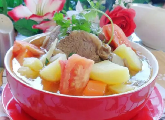 Cách làm canh sườn bò thơm ngon