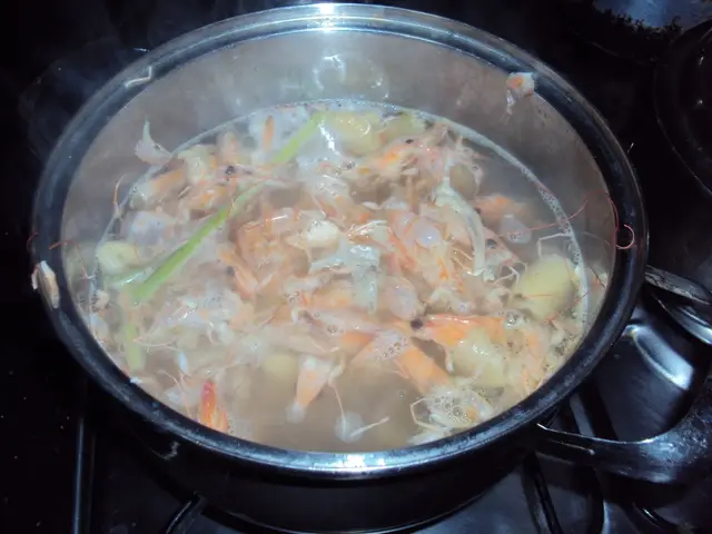 Hoc-lam-canh-tom-chua-cay-ngon-dac-biet-6