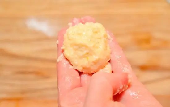 nặn chả đậu nành