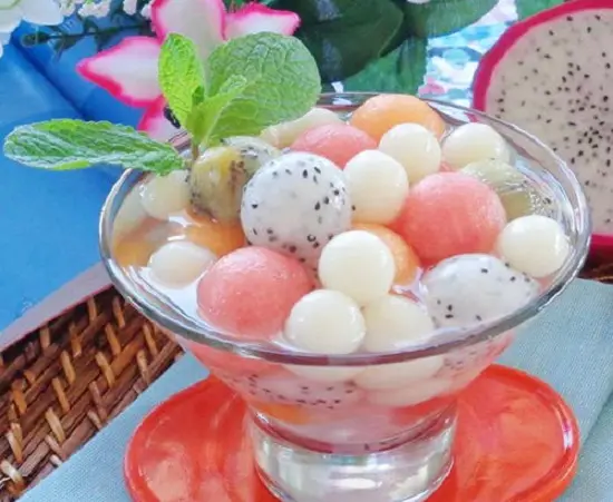chè hoa quả viên bi ngọt mát