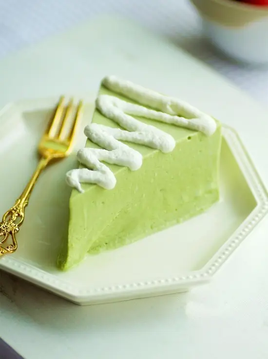 Cách làm cheesecake trà xanh không cần lò nướng