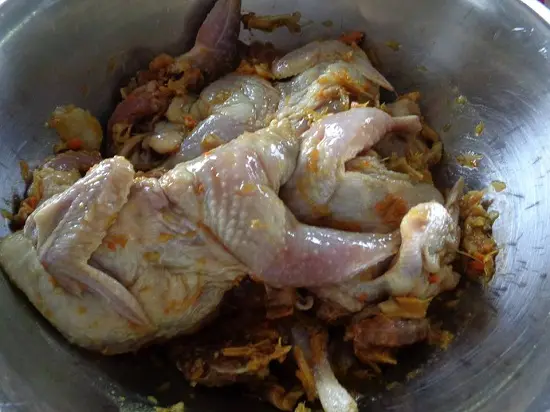 chim cút chiên riềng sơ chế