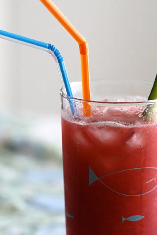 Cách làm cocktail dưa chuột với quả mâm xôi tươi mát ngày hè 4