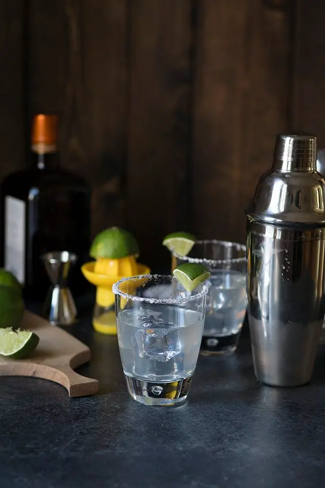 Cach lam cocktail Magarita co dien 4