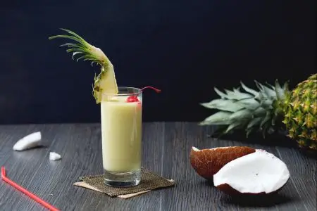 Cách làm Cocktail Pina Colada cho ngày hè cực đã