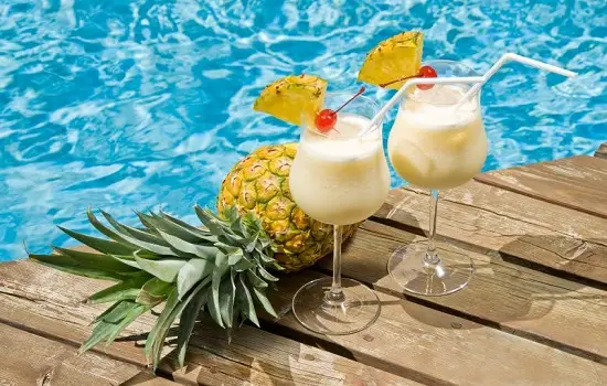 Cách làm cocktail Pina Colada 7