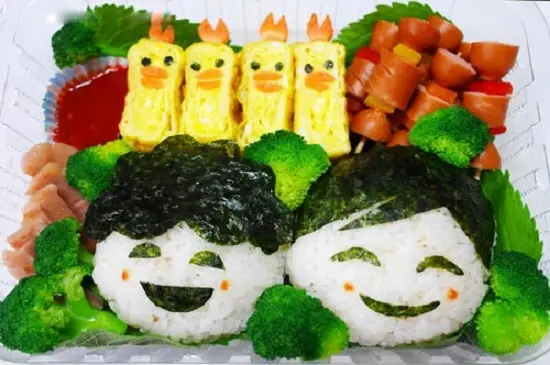 Cách làm cơm hộp bento uyên ương đơn giản cho ngày lễ tình nhân