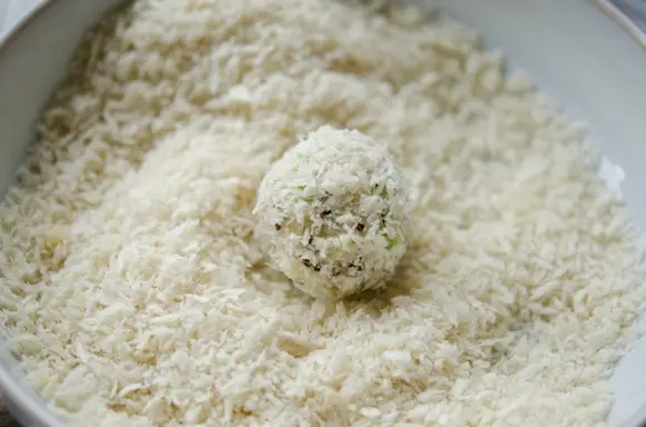 Bien-tau-cuc-la-voi-com-nam-nhoi-pjo-mai-chien-3