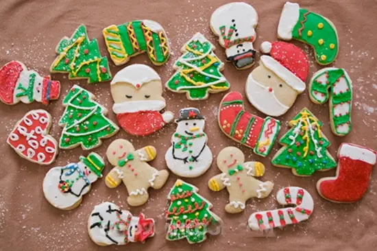 cach-lam-Cookie royad icing-8