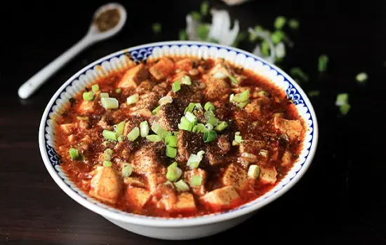 Cách làm đậu phụ Tứ Xuyên lạ miệng