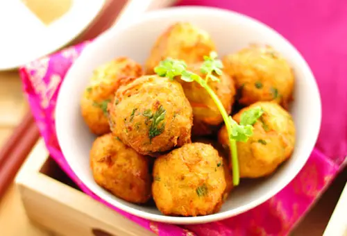 Cách làm đậu phụ viên chiên lạ mắt