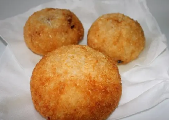 thấm dầu xôi