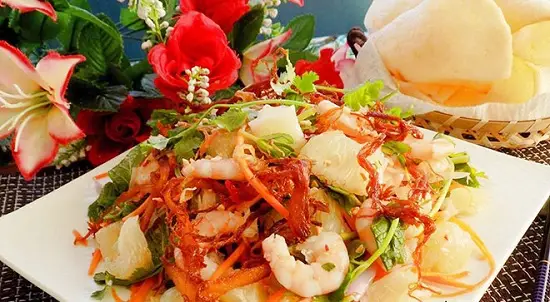 Cách làm gỏi bưởi mực tôm cực ngon trong nháy mắt