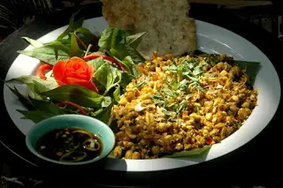 hen xuc banh da 2