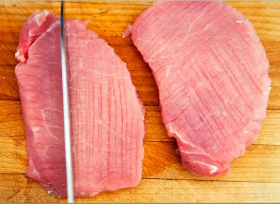 Jeyuk-gui một món thịt nướng cay kiểu Hàn Quốc 2
