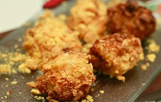 kem bọc ngũ cốc chiên thơm ngon