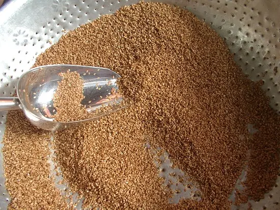 làm kẹo lạc vừng rang vừng