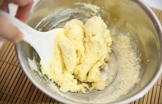 trộn hỗn hợp kẹo