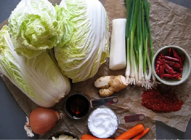Nguyên liệu làm kim chi cải thảo