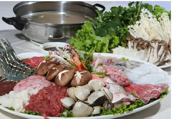 lẩu hải sản thập cẩm thưởng thức
