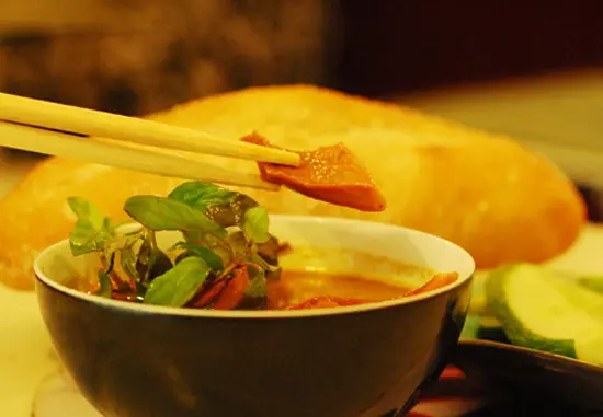 long-ga-pha-lau-1