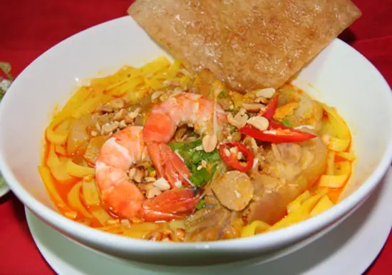 cach-nau-mi-quang7