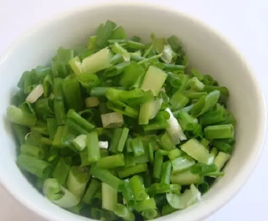 Các bước thực hiện món miến xào hến 2