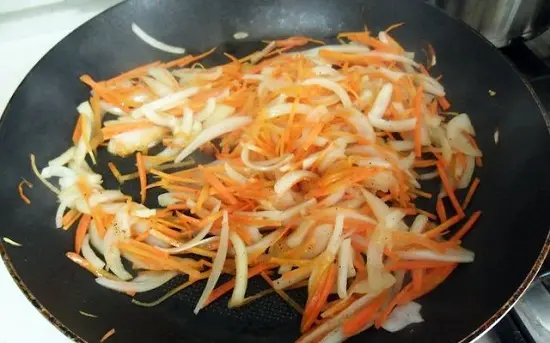 cach-lam-mien-xao-kho-i