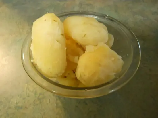 bóc vỏ khoai tây