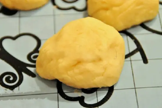 nặn khoai