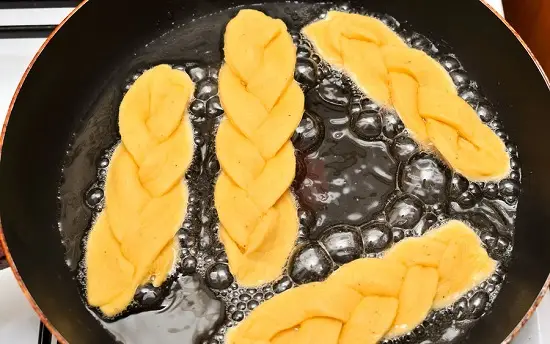 chiên bánh Koeksisters
