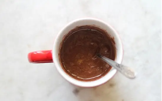khuấy đều các nguyên liệu
