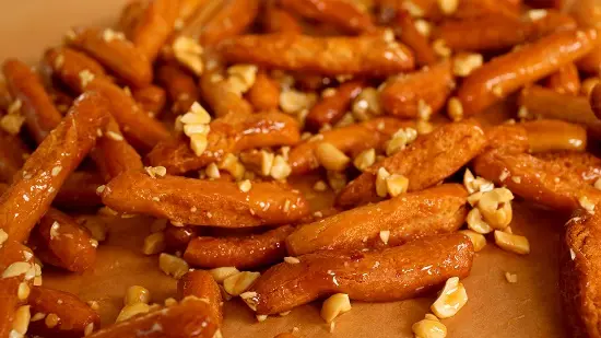 bánh quy đậu phộng giòn hấp dẫn