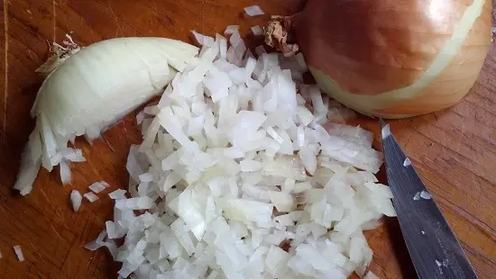 thái nhỏ hành tây
