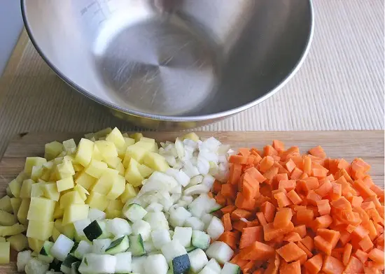 sơ chế khoai lang, cà rốt, bí đao