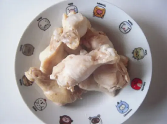cánh gà luộc để ráo nước