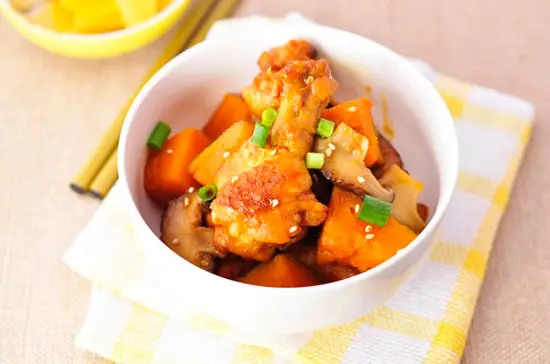cánh gà om bí đỏ thơm ngon