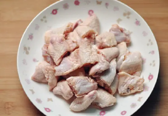 cánh gà chặt miếng