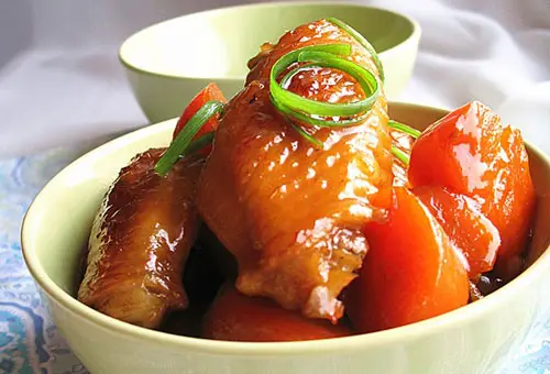 Cách làm món cánh gà rim cà rốt đưa cơm