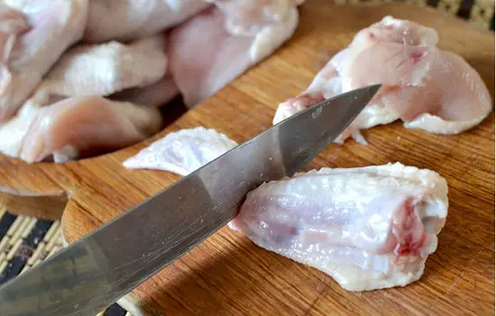 cánh gà chặt miếng