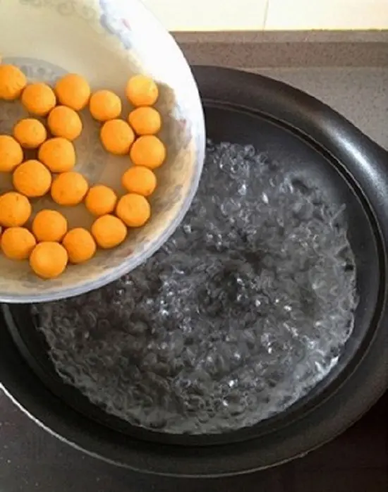 cho bí vào luộc chín