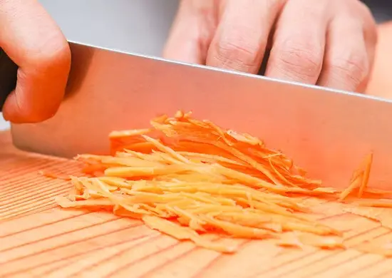 cà rốt thái sợi
